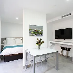 8-lacus-adaptado.topbarcelonahotels.com/