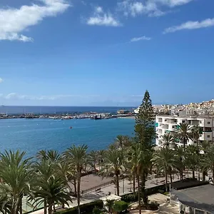 guayero-los-cristianos-sea-view.tenerifehoteles.net/